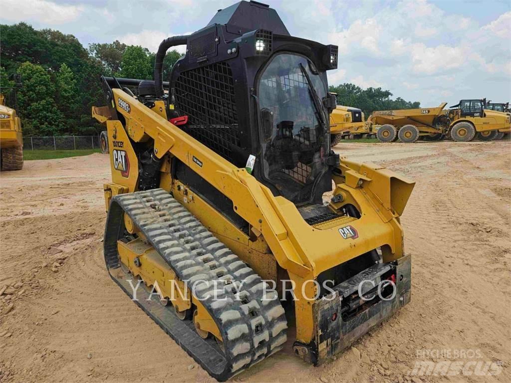 CAT 299D3 XE Smykem řízené nakladače