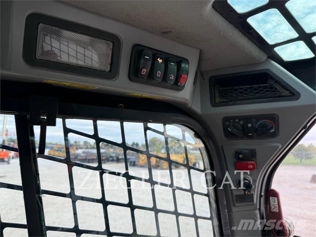 CAT 299D3XE Pásové nakladače