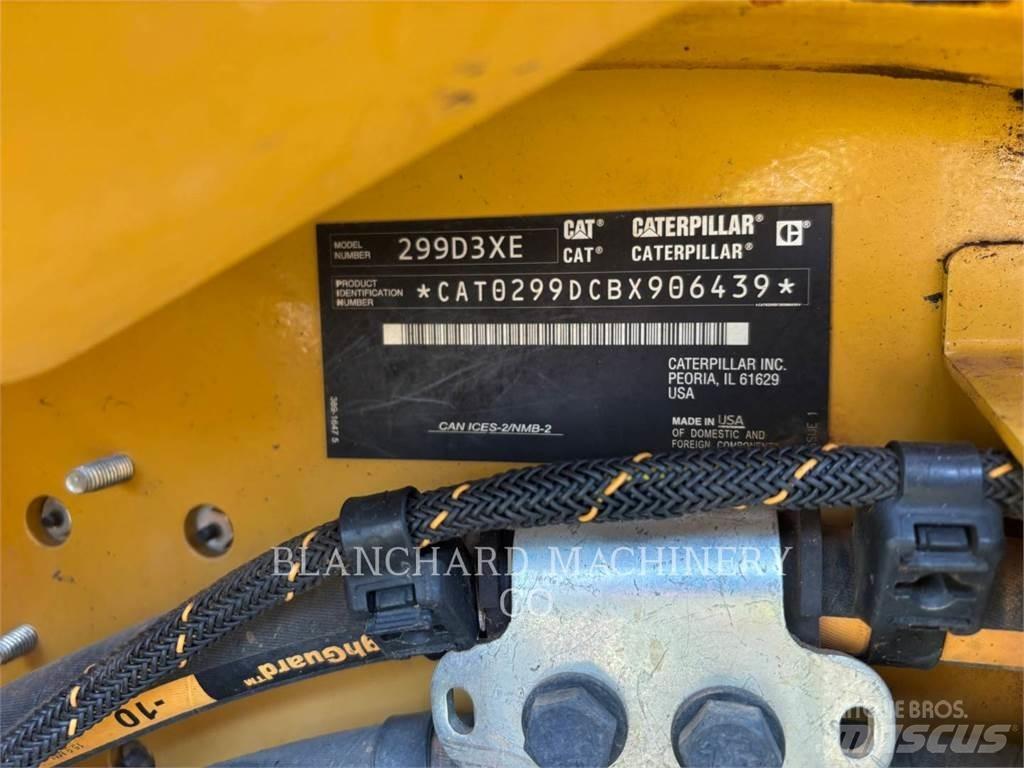 CAT 299D3XE Pásové nakladače