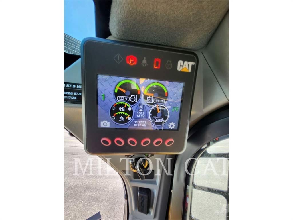 CAT 299D3XE Pásové nakladače