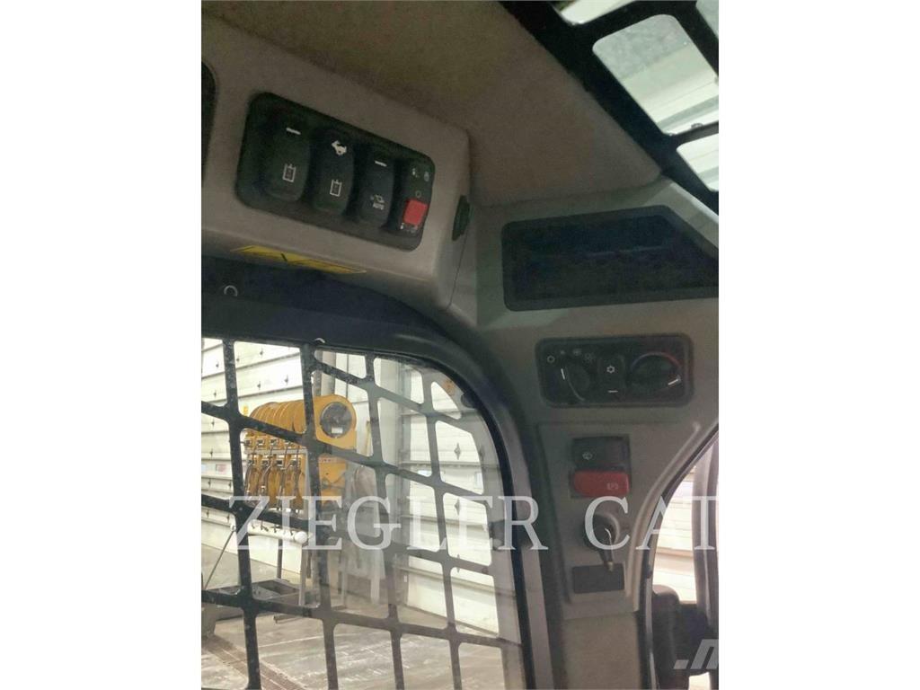 CAT 299D3XE Pásové nakladače