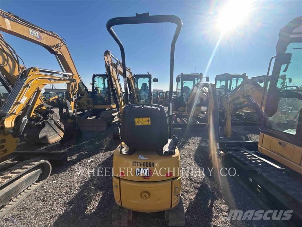 CAT 300.9D Pásová rýpadla
