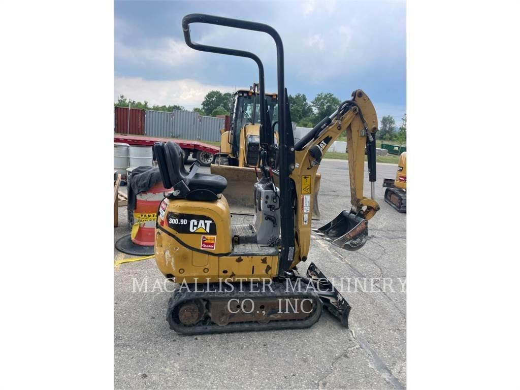 CAT 300.9D Pásová rýpadla