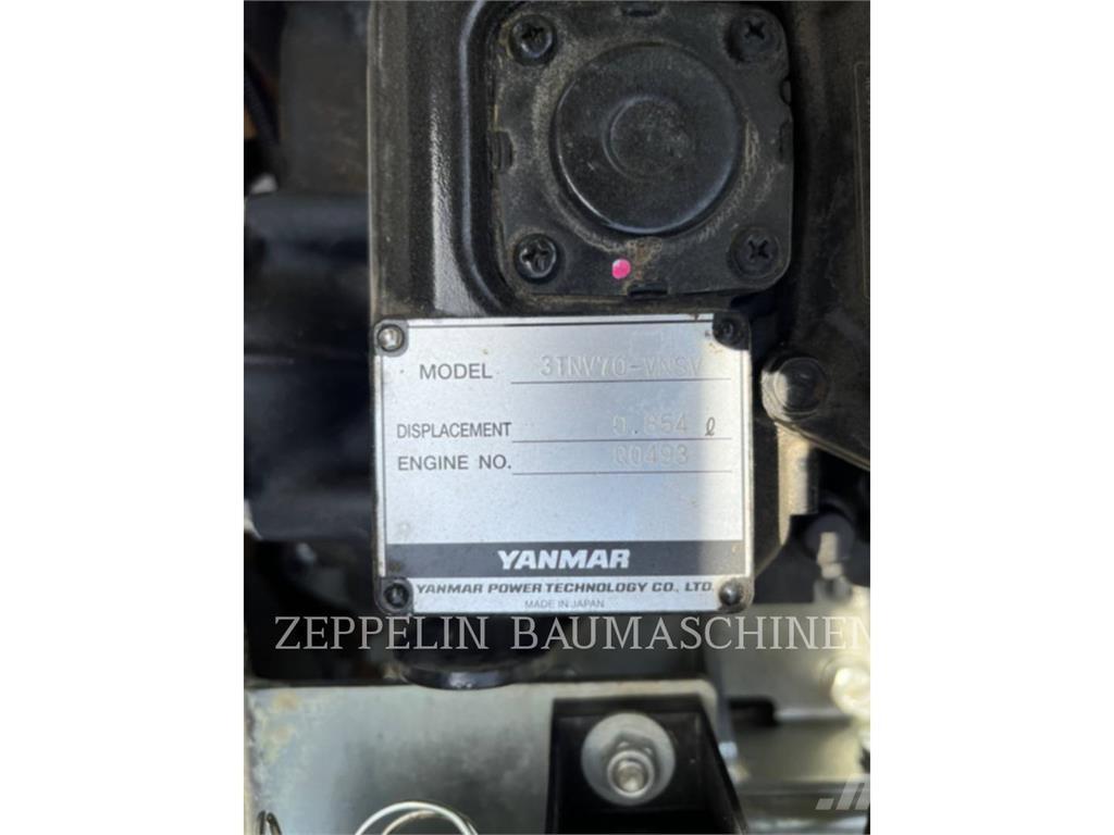 CAT 300.9D Pásová rýpadla