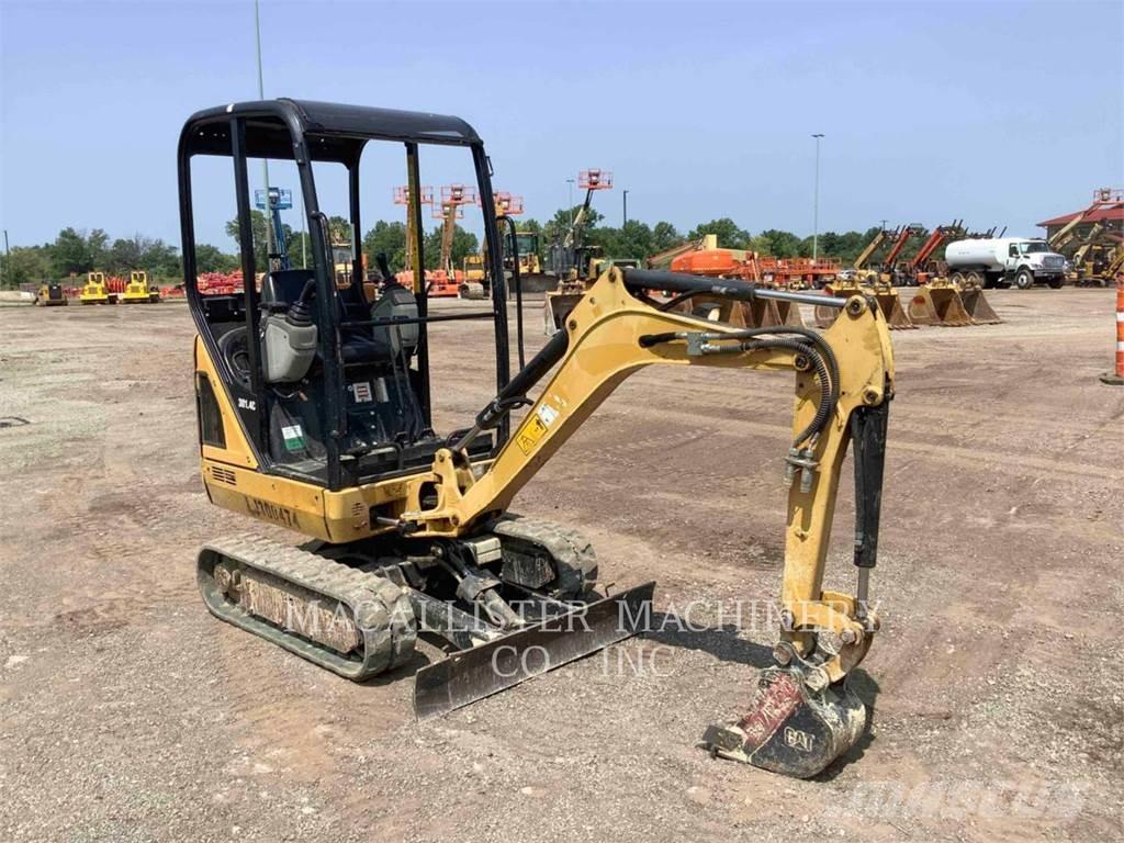 CAT 301.4C Pásová rýpadla
