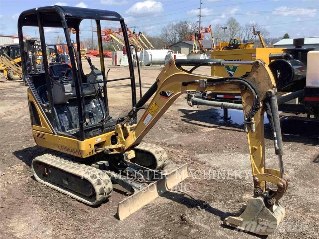 CAT 301.4C Pásová rýpadla