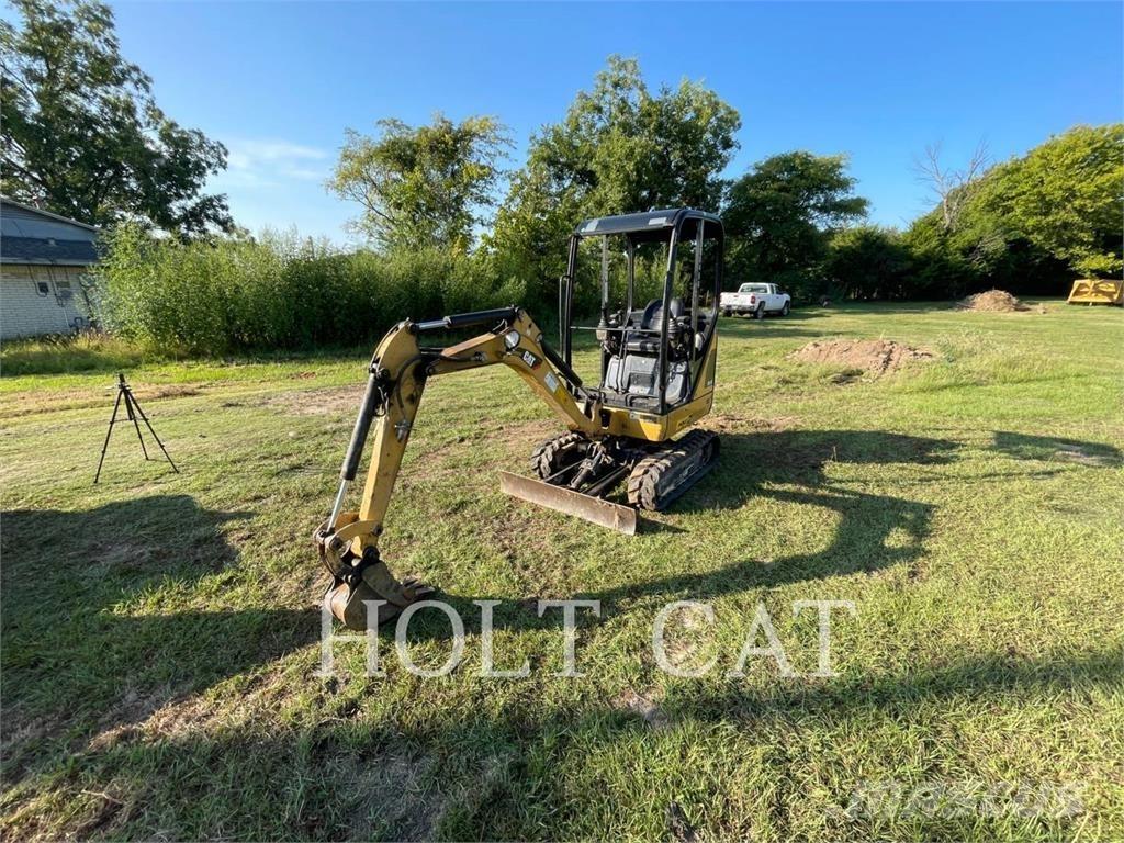 CAT 301.4C Pásová rýpadla