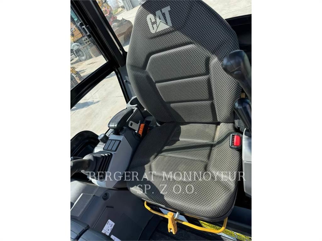 CAT 301.6 Pásová rýpadla
