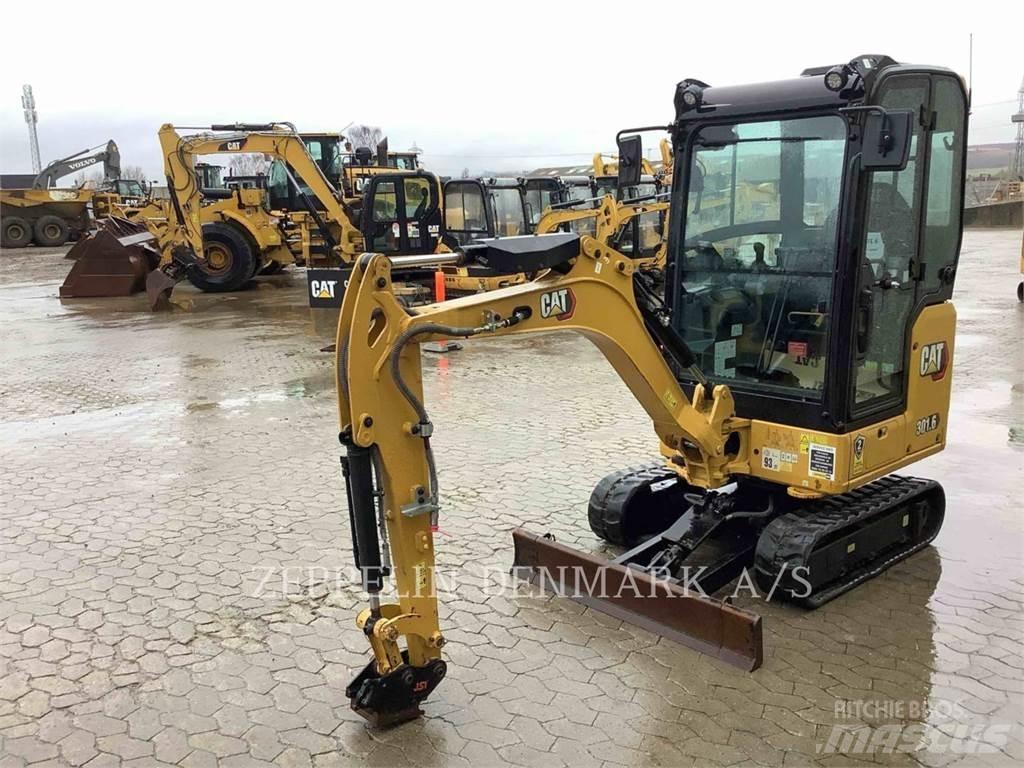 CAT 301.6 Pásová rýpadla