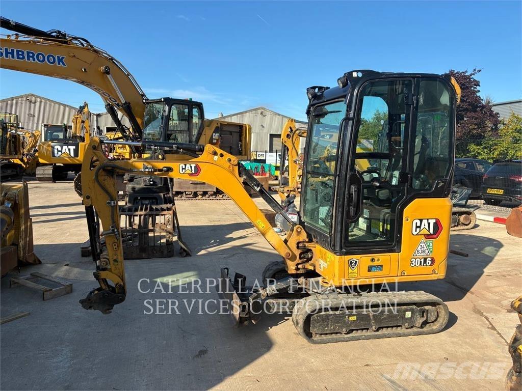 CAT 301.6 Pásová rýpadla