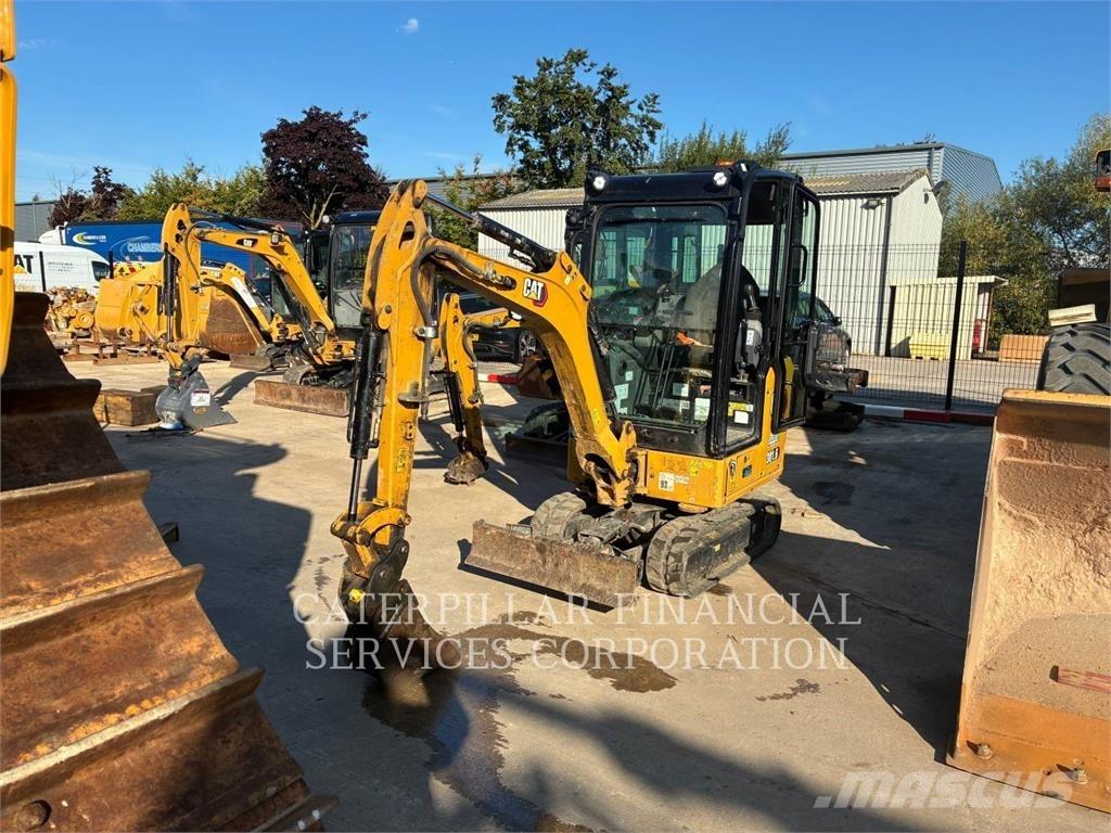 CAT 301.6-05 Pásová rýpadla