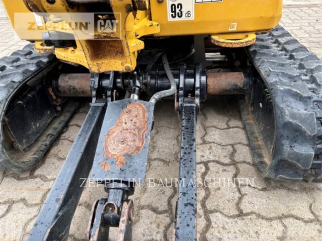 CAT 301.6-05A Pásová rýpadla