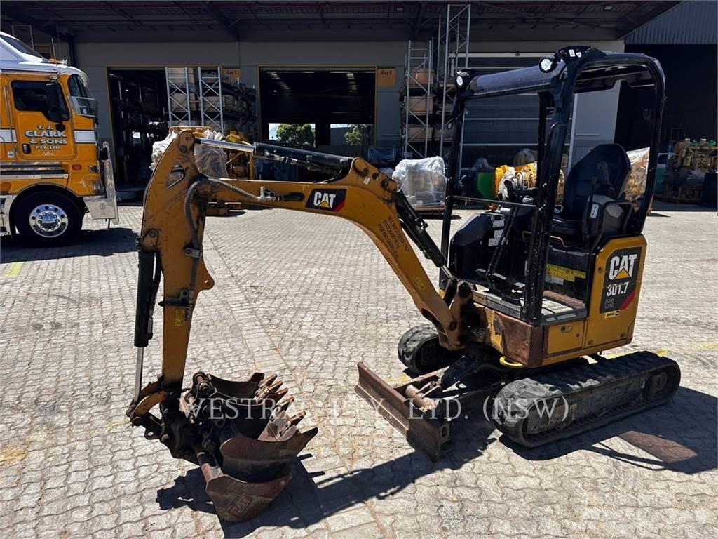 CAT 301.7-05CR Pásová rýpadla
