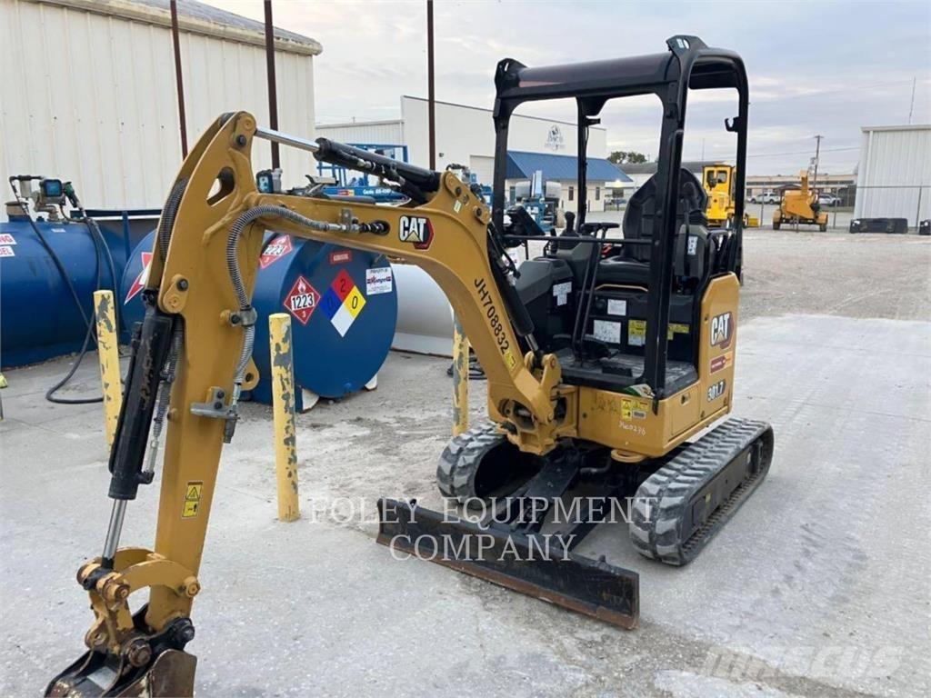 CAT 301.7-05LO Pásová rýpadla