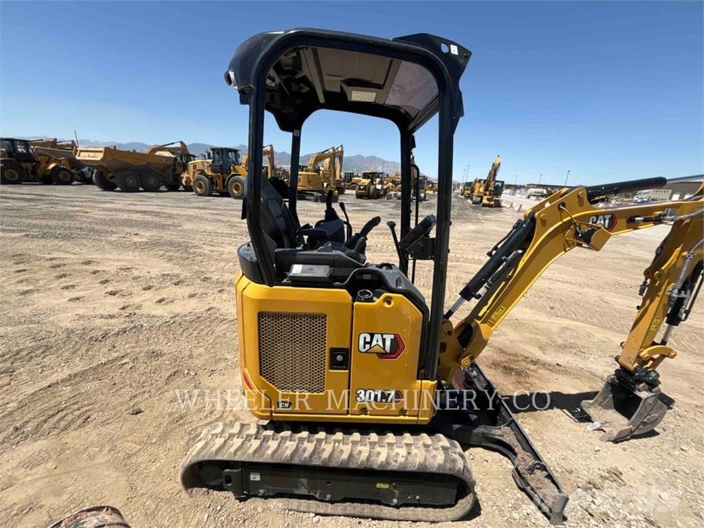CAT 301.7 C1 Pásová rýpadla