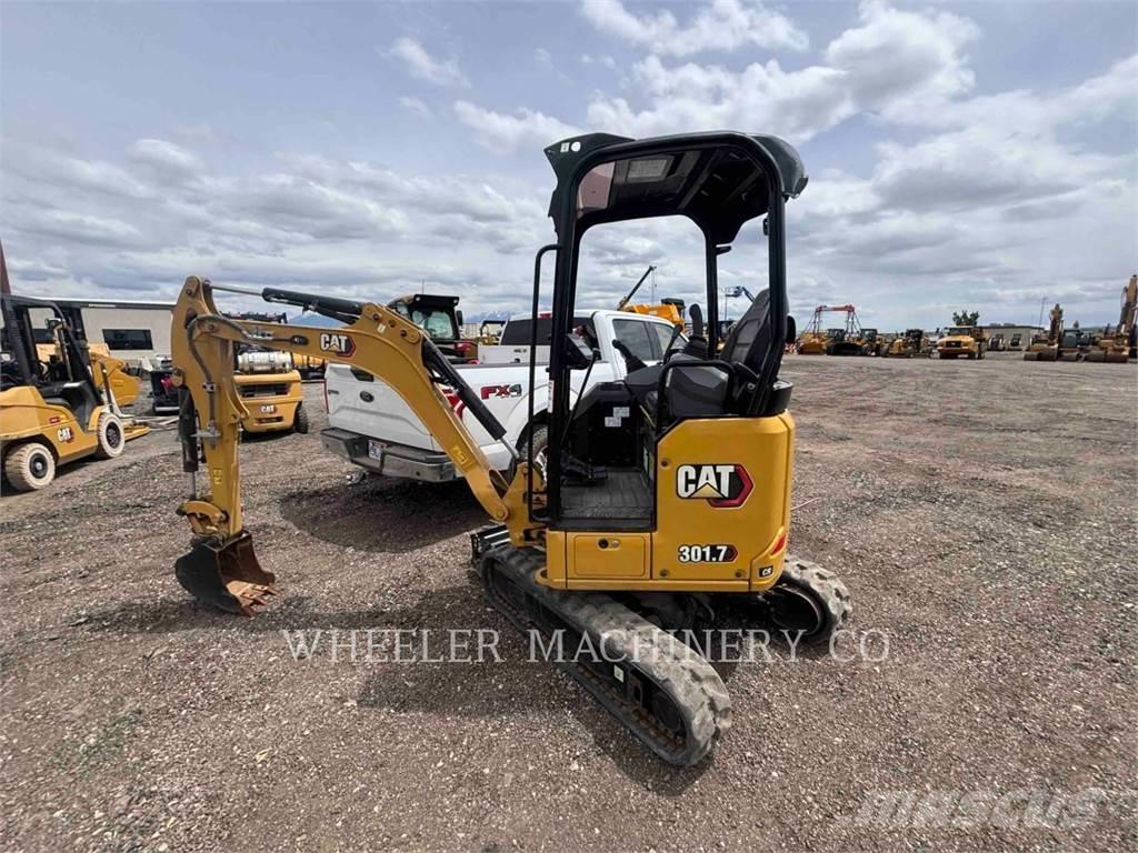 CAT 301.7 C1 Pásová rýpadla