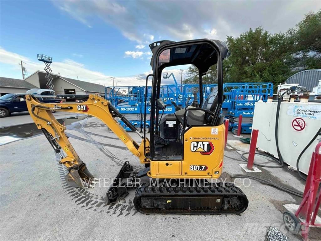 CAT 301.7 C1 Pásová rýpadla