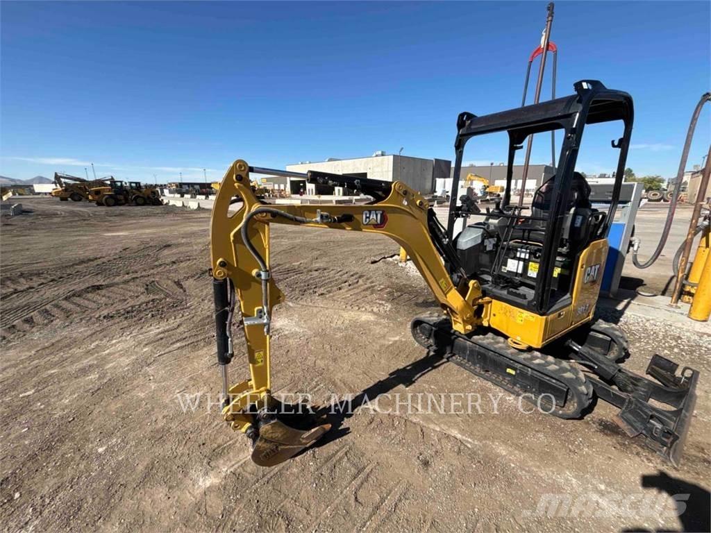 CAT 301.7 C1 Pásová rýpadla