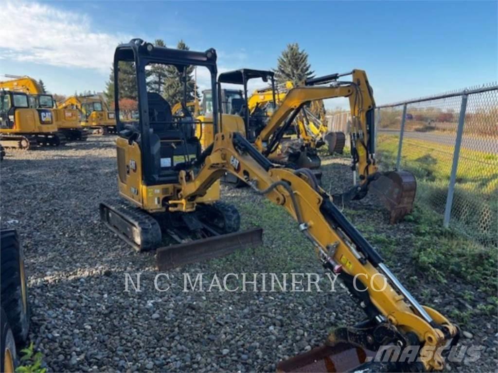 CAT 301.7 CRCN Pásová rýpadla