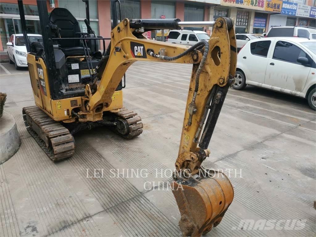 CAT 301.7CR Pásová rýpadla