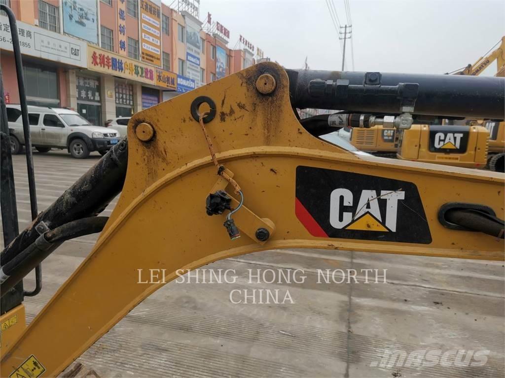 CAT 301.7CR Pásová rýpadla