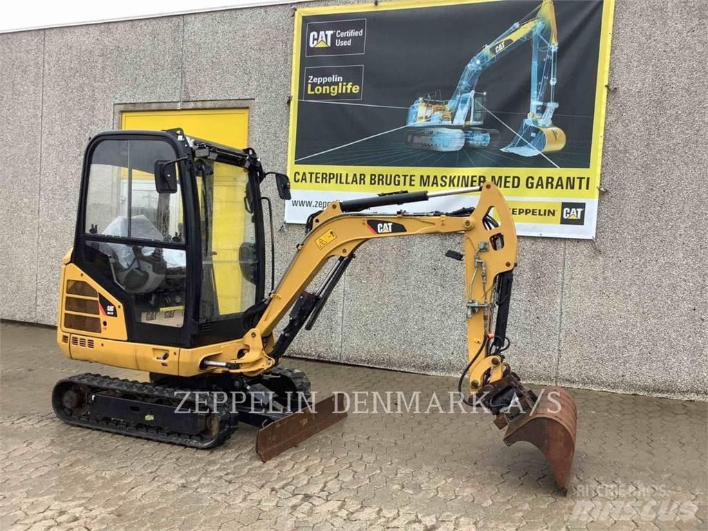 CAT 301.7D Pásová rýpadla