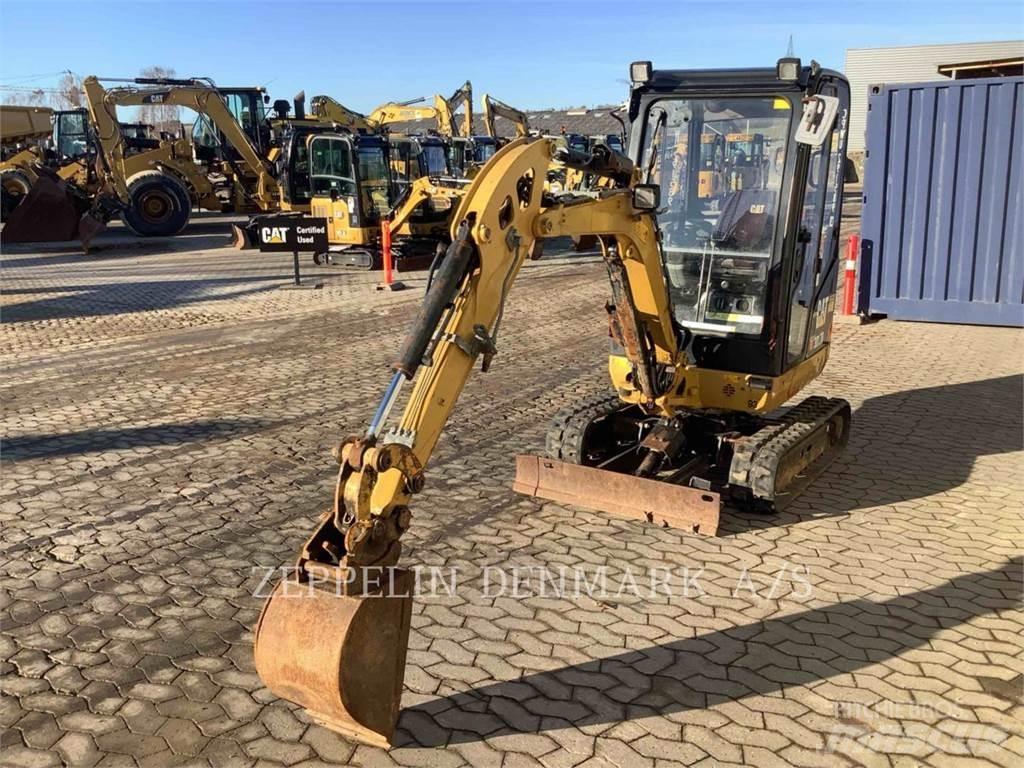 CAT 301.7D Pásová rýpadla