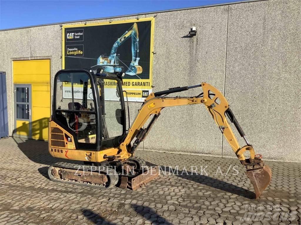 CAT 301.7D Pásová rýpadla