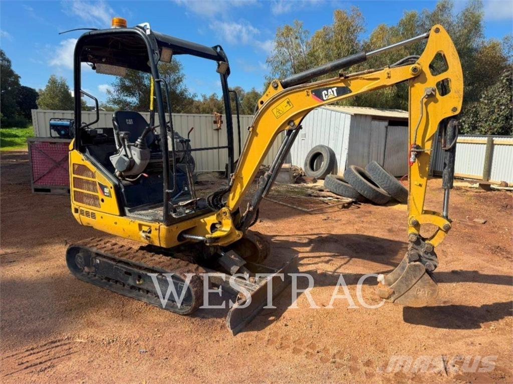 CAT 301.7D Pásová rýpadla