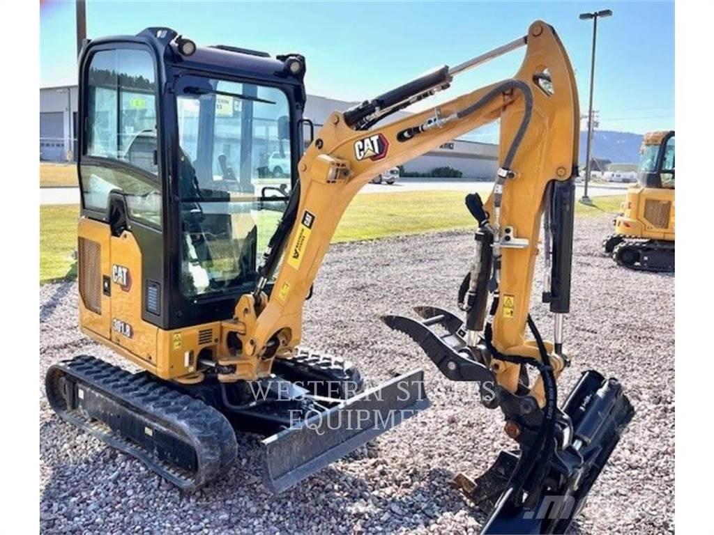 CAT 301.8 Pásová rýpadla