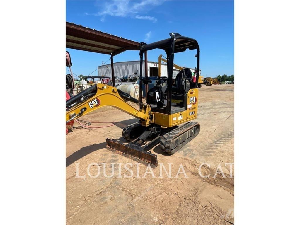 CAT 301.8 Mini rýpadla < 7t