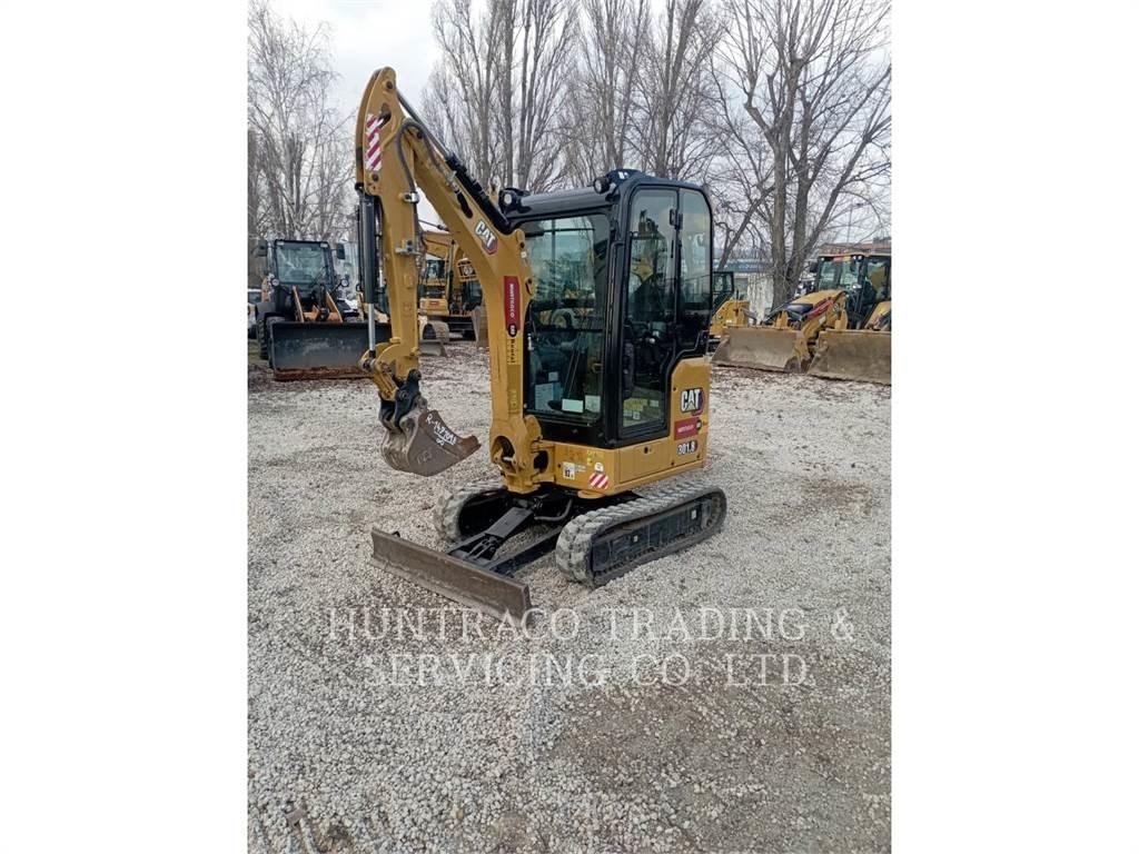 CAT 301.8-05 Pásová rýpadla