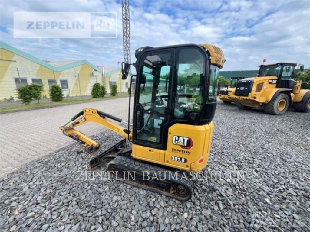 CAT 301.8-05A Pásová rýpadla