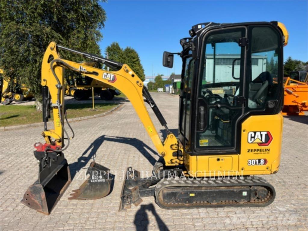 CAT 301.8-05A Pásová rýpadla