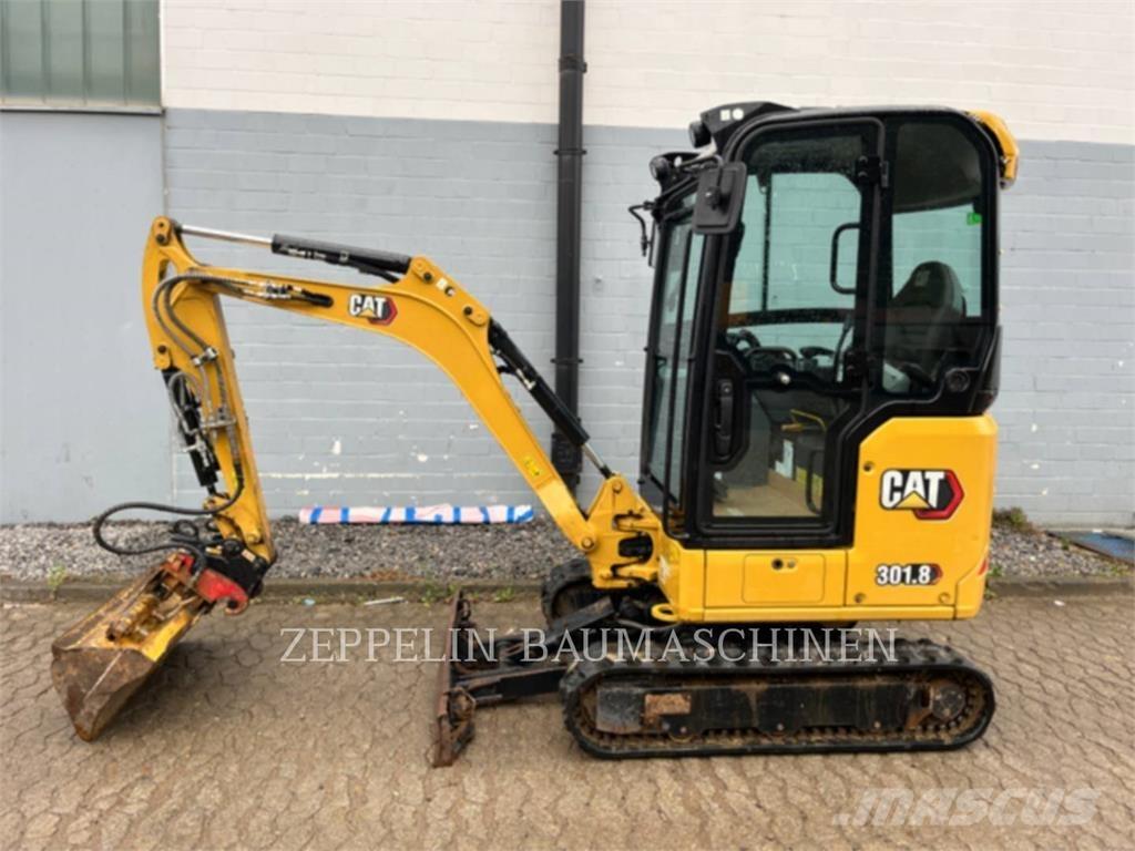 CAT 301.8-05A Pásová rýpadla