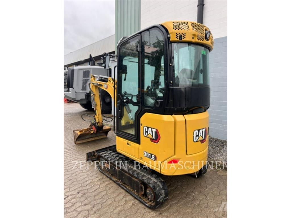CAT 301.8-05A Pásová rýpadla