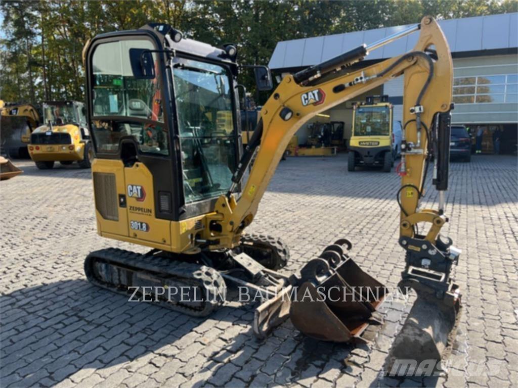 CAT 301.8-05A Pásová rýpadla