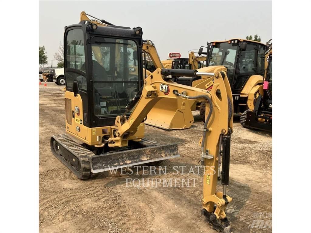 CAT 302 Pásová rýpadla