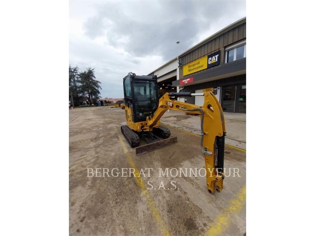 CAT 302 Pásová rýpadla