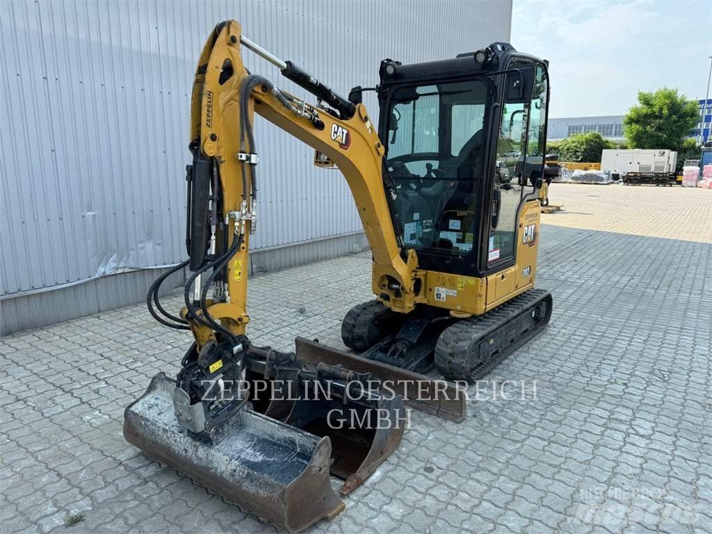 CAT 302-05CR Pásová rýpadla