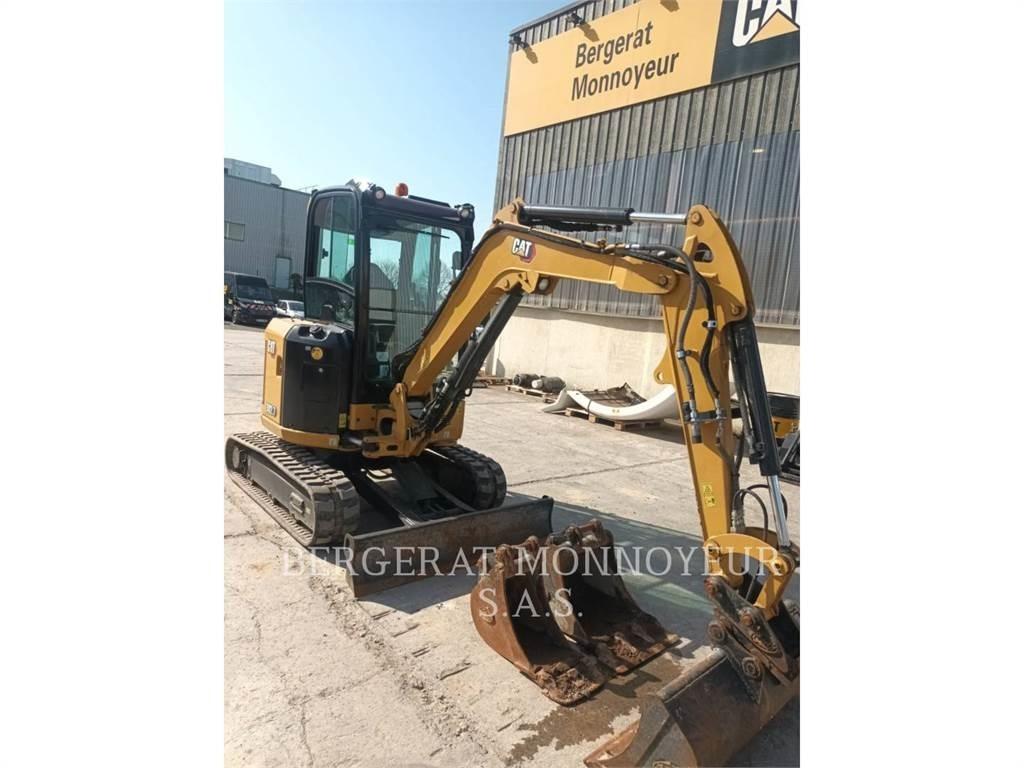 CAT 302.7 Pásová rýpadla