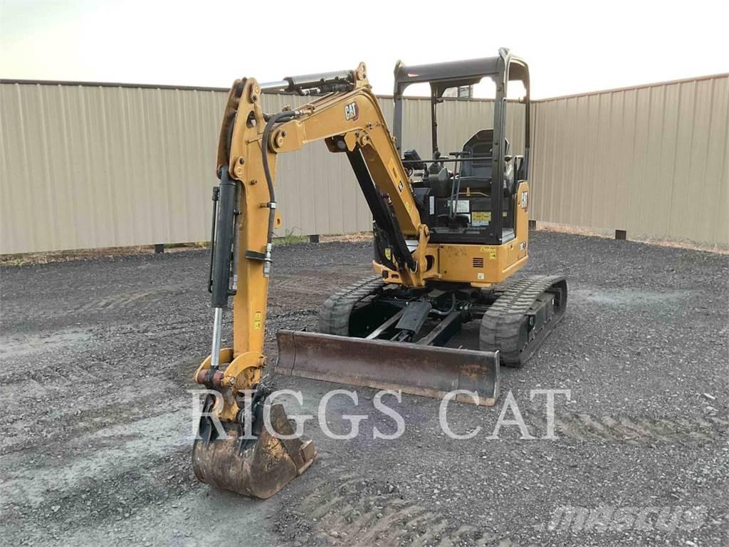 CAT 302.7 Pásová rýpadla