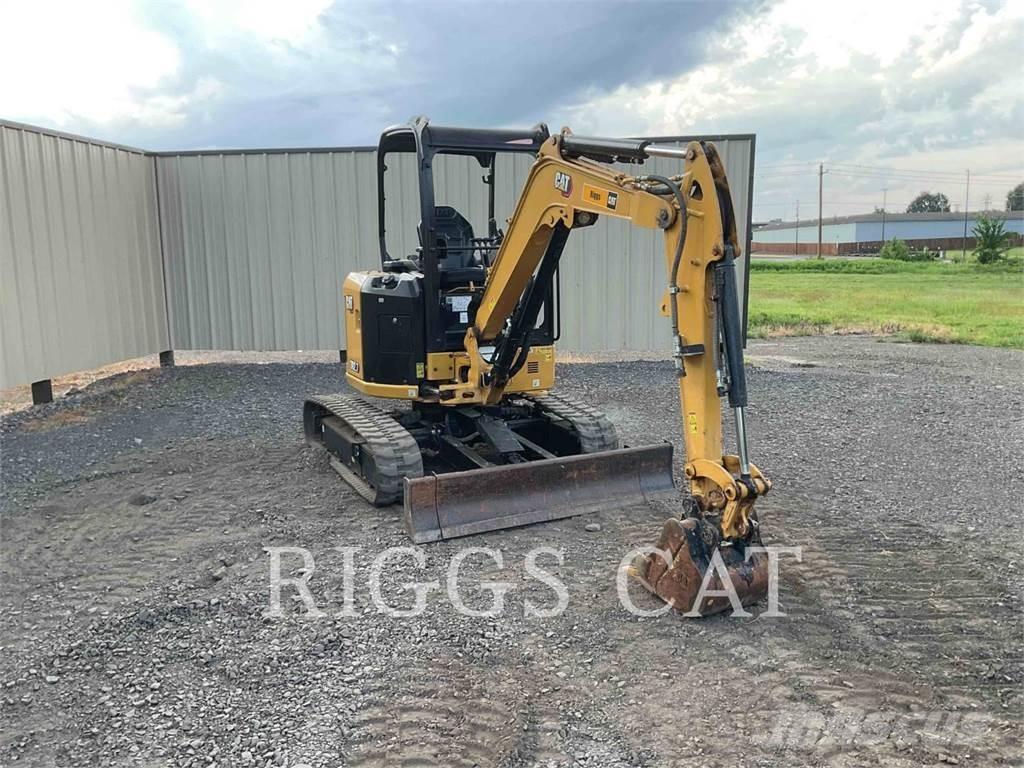 CAT 302.7 Pásová rýpadla