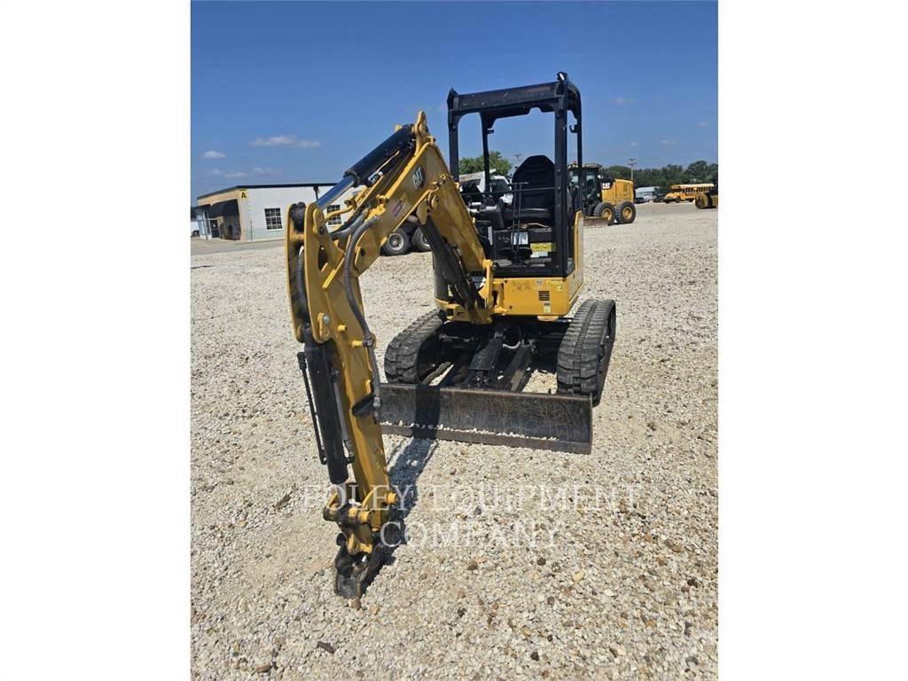CAT 302.7-07LO Pásová rýpadla