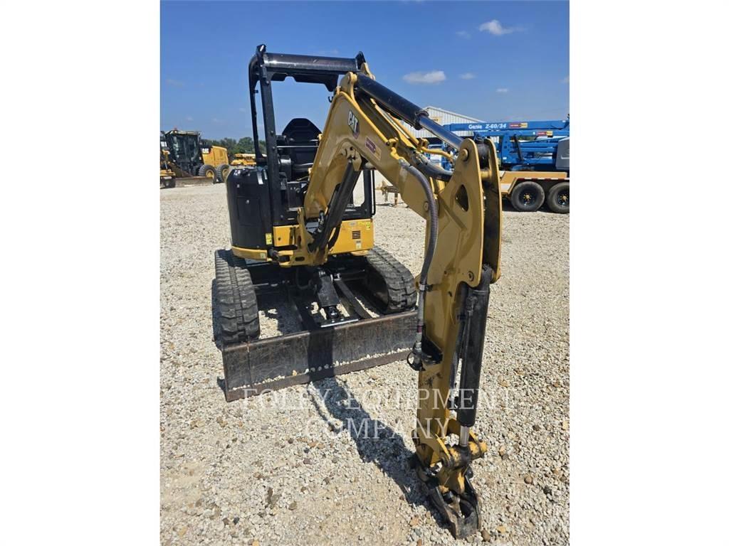 CAT 302.7-07LO Pásová rýpadla