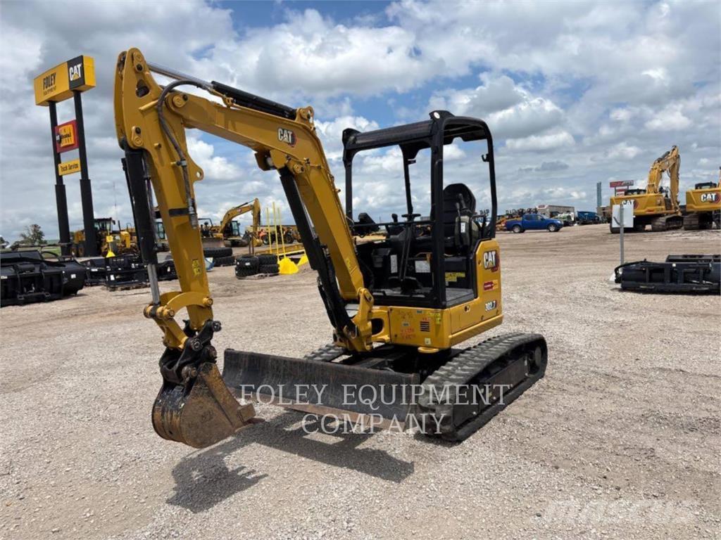 CAT 302.7-07LO Pásová rýpadla