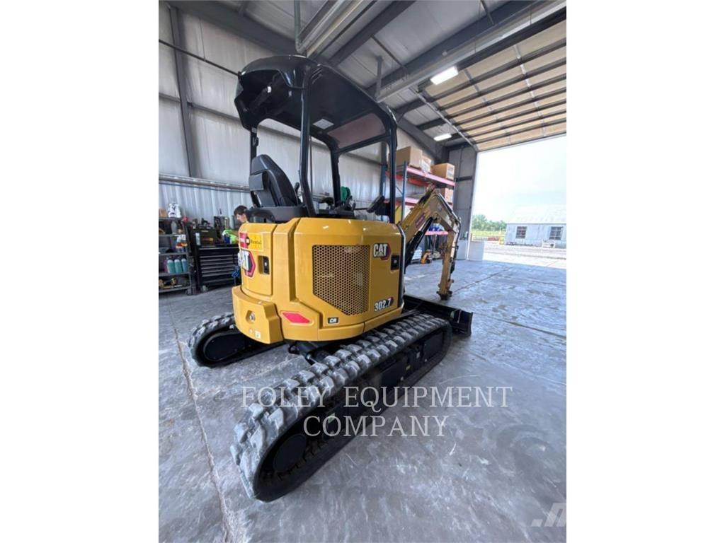 CAT 302.7-07LO Pásová rýpadla