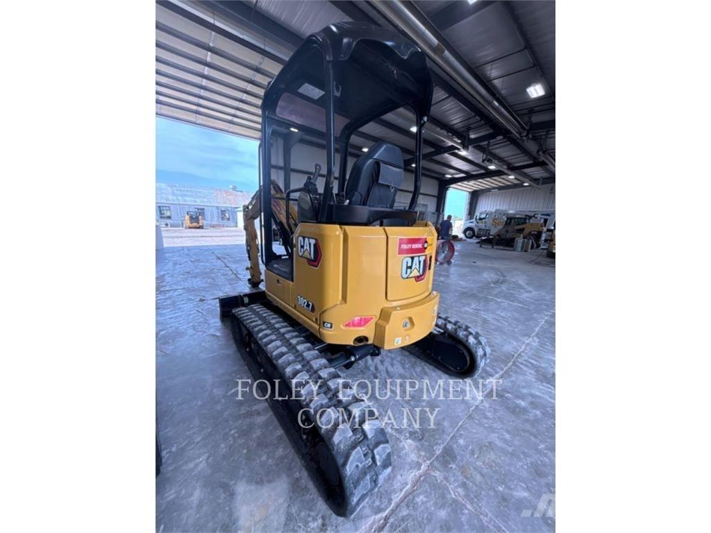 CAT 302.7-07LO Pásová rýpadla