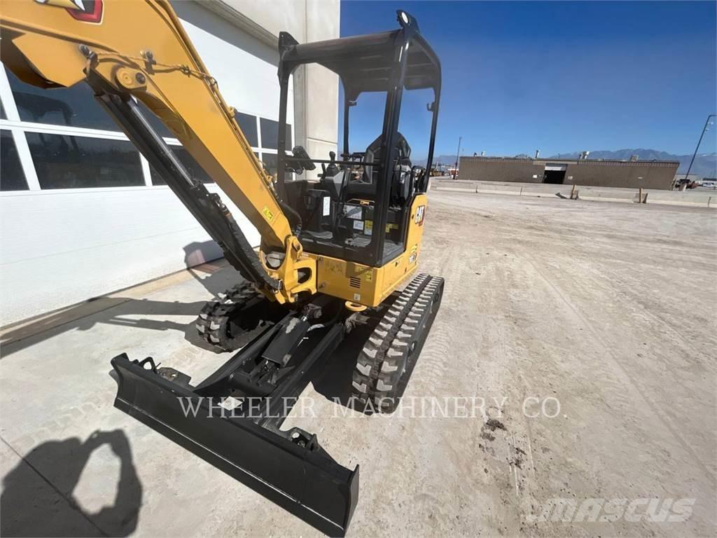 CAT 302.7 C1 Pásová rýpadla