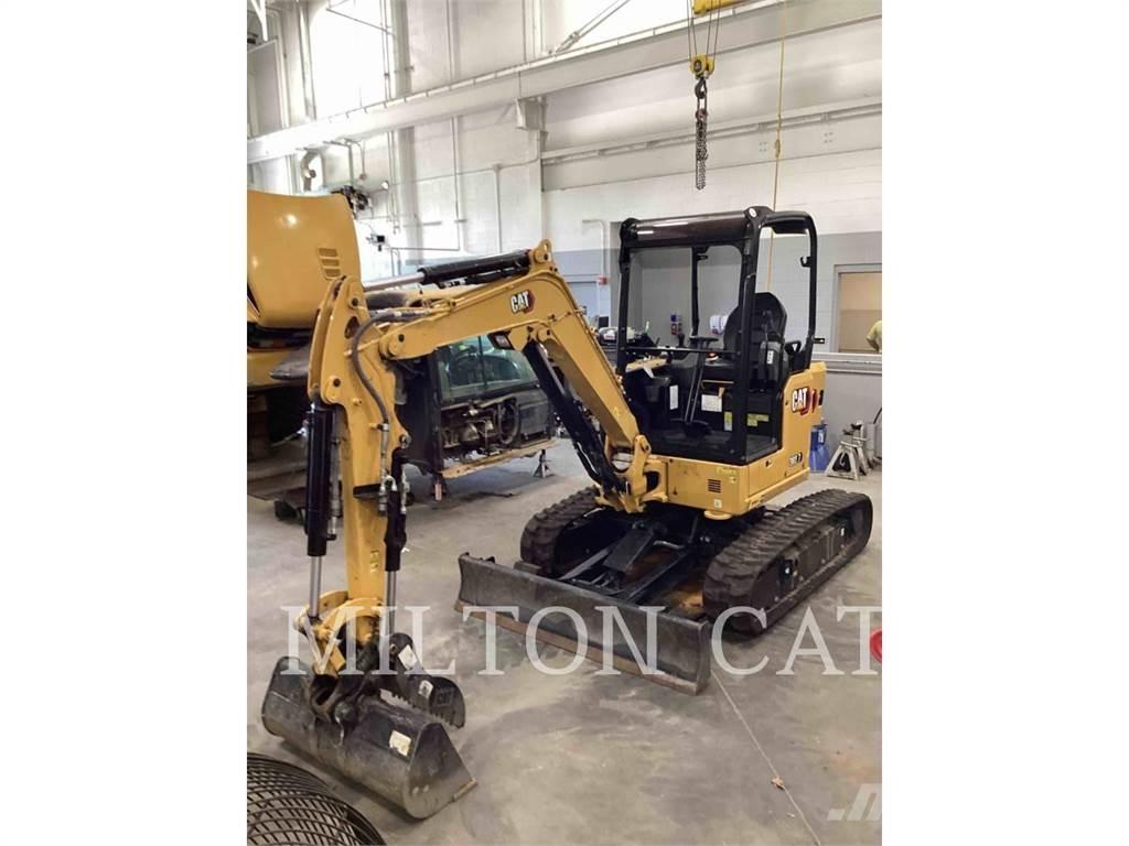 CAT 302.707CR Pásová rýpadla
